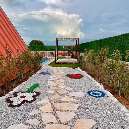 Hotel apartamentowy Hidden Paradise Garden & 3*