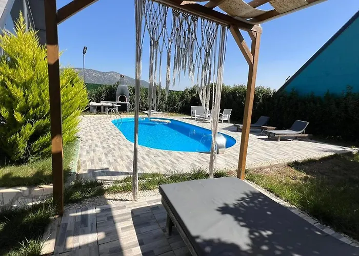 מלון דירות Hidden Paradise Garden & Yakaköy