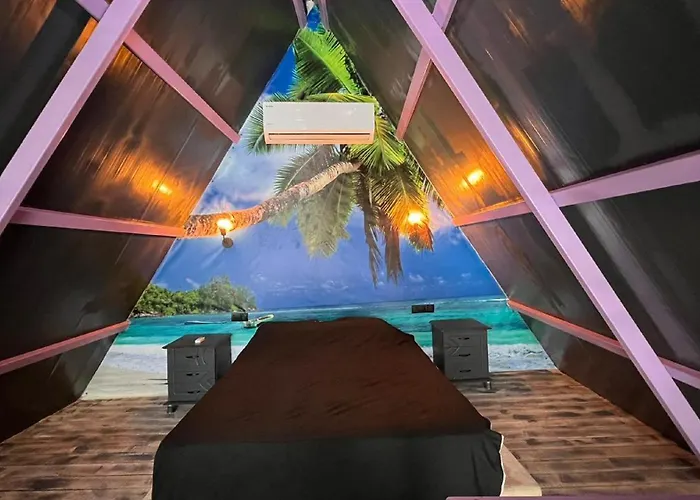 מלון דירות Hidden Paradise Garden & 3*